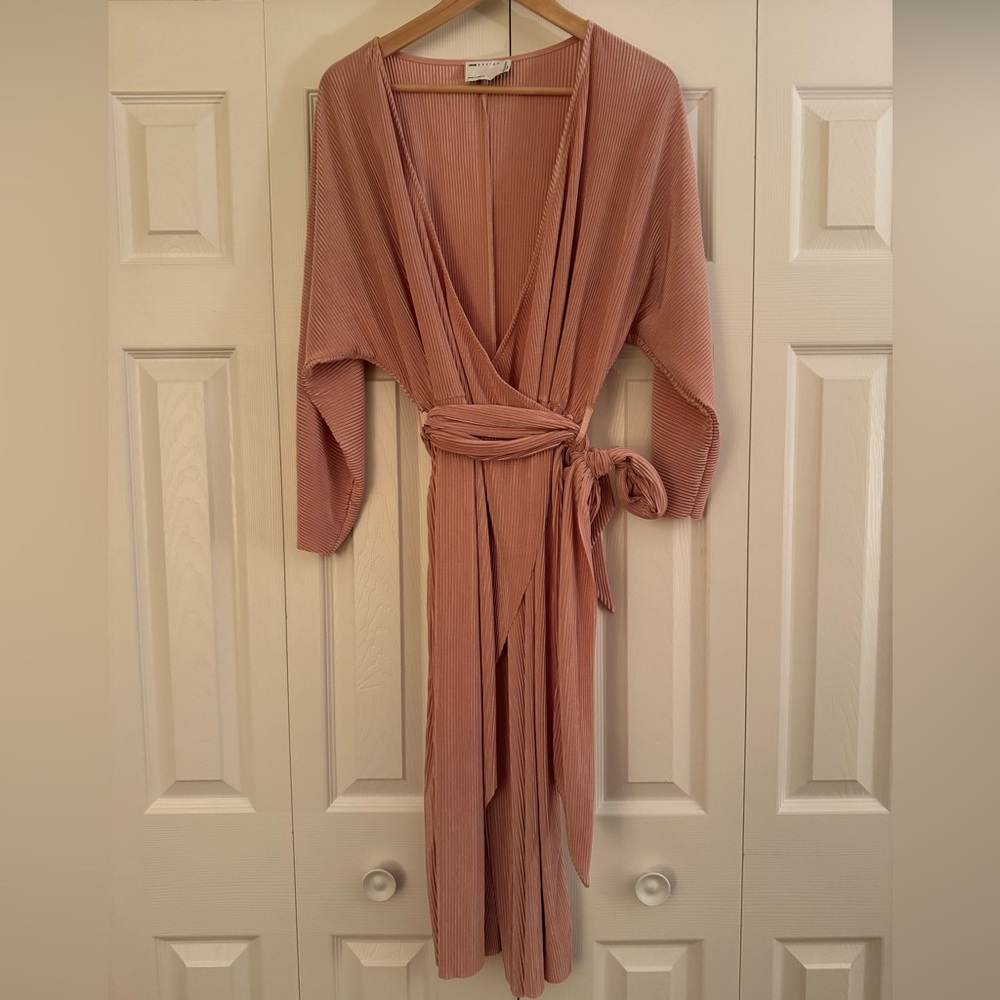 Light pink ribbed wrap dress